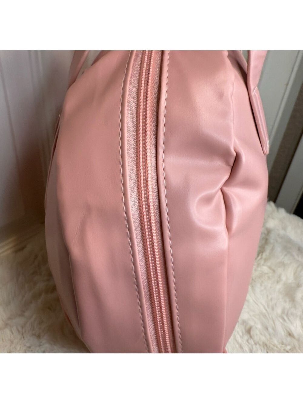 SHELL SHAPED STYLE COSMETIC BAG PREMIUM MAKEUP BAG PU - Picture 5 of 14
